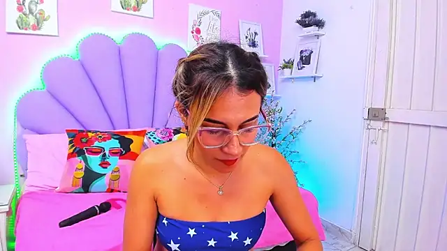 HannaPretthy Live XXX Chat