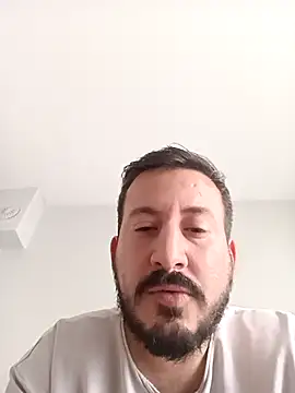 AmonRa34's Live XXX Chat