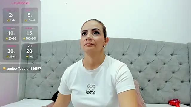 Czat XXX na żywo – Valesskahall