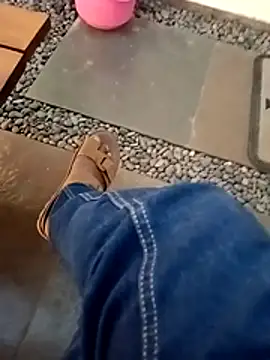 Punebigcock49's Live XXX Chat