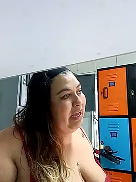 curvy_diva_ – Naživo XXX chat