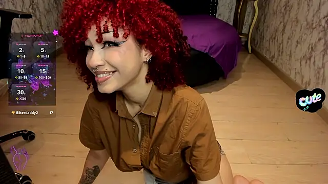 NaylaNyx Show in webcam