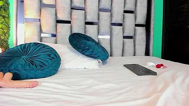 Mari_cooper Chat XXX in diretta