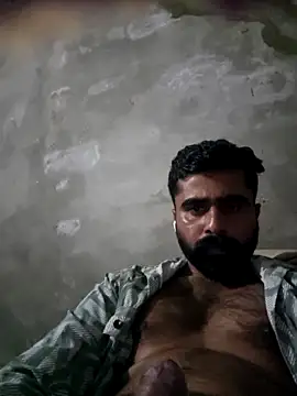 yash7713 Adlı Modelin Canlı XXX Sohbeti