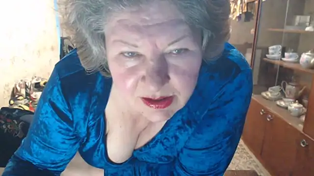 Онлайн чат XXX HotLusi