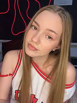 MilaMoone – Live XXX-chat