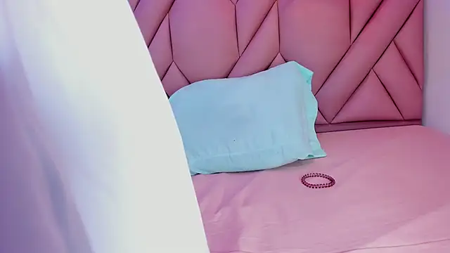 Chat XXX en directo de Ibbie_drastic