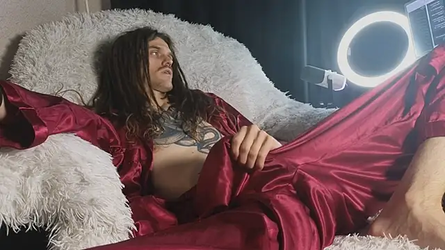 Pokazy przed kamerką – TechnoJesus