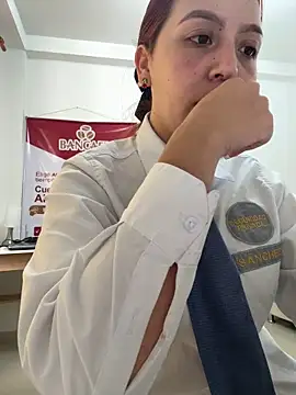 Emily-7_'s Live XXX Chat