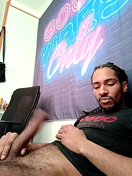 Mikaaa97's Live XXX Chat