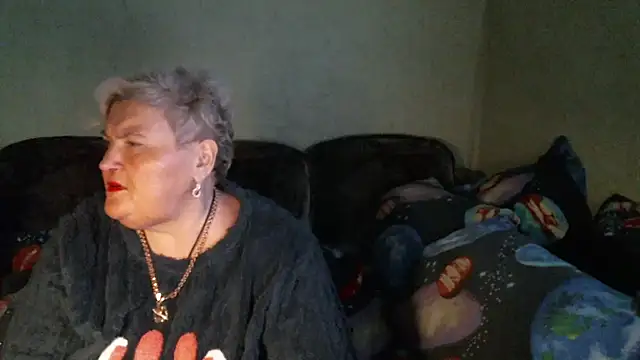 Lana555's Live XXX Chat