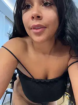 Czat XXX na żywo – HaileyDiana