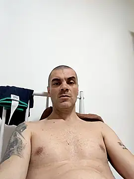 DOMINATOR_SIR-MASTER Live XXX-Chat