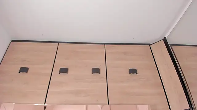 karol_lewiss 现场XXX聊天