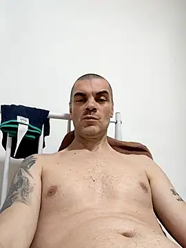 DOMINATOR_SIR-MASTER's Live XXX Chat