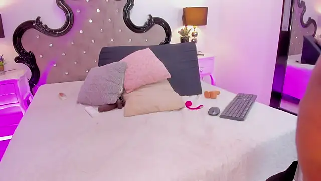 laqquishax Chat XXX in diretta