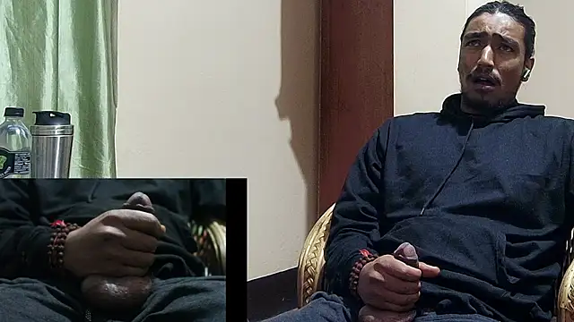 Gre3k_godのライブXXXチャット