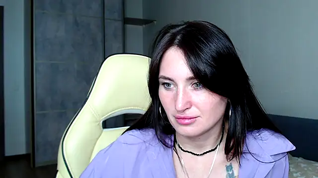 elliswick Adlı Modelin Canlı XXX Sohbeti