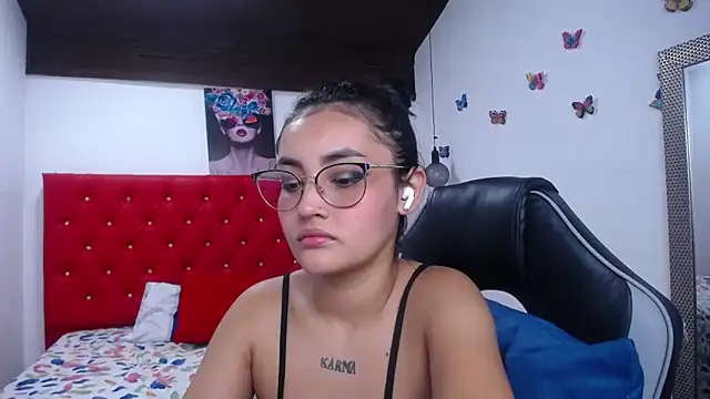 kathe-mills235 live XXX chat