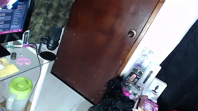 Danna_chubby_'s Live XXX Chat