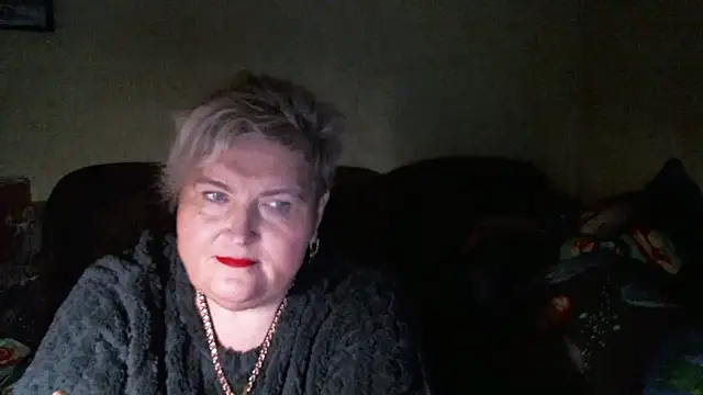 Lana555 élő XXX-chatje