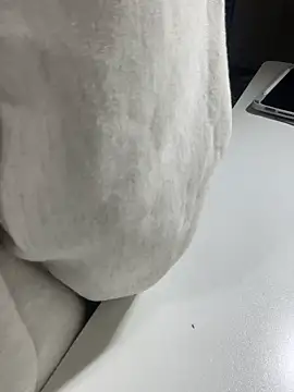 Mina048 在線直播表演