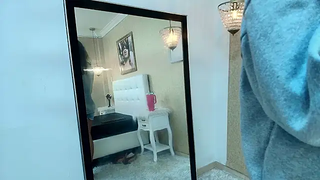 Chatroom XXX en direct de Miladiosa