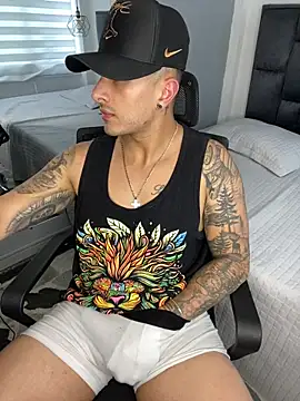 ALEXXX_KING: онлайн-секс-чат