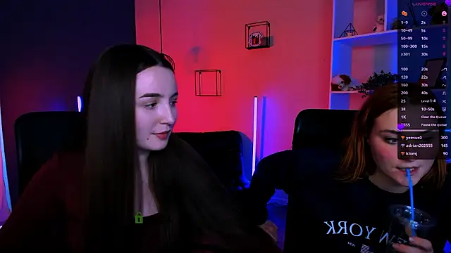 casey_meow_: απευθείας συνομιλία ΧΧΧ