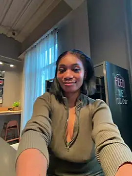 ___Nessa élő XXX-chatje