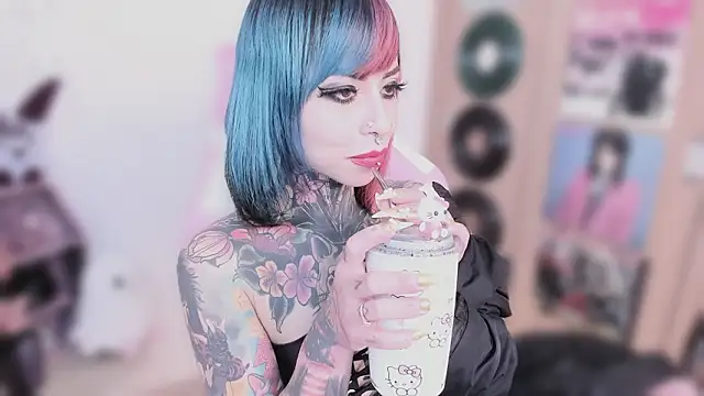 NikkiRamone's Live XXX Chat