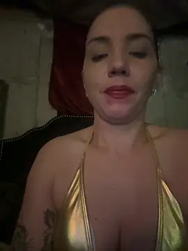 alexxlovestoplay webkamerás műsora