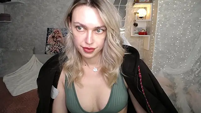 Živý XXX chat NickyAdamidi