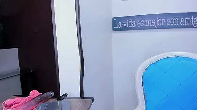 miss_danika's Live XXX Chat