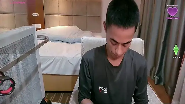 แชท XXX สดของ Tsia-Die