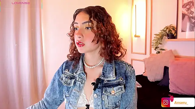 Anseru_ live XXX chat