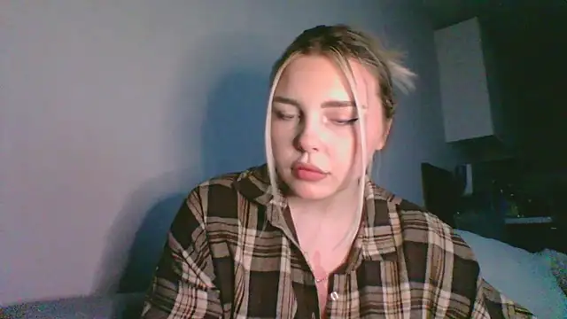 kit_katiki1 Chat XXX in diretta