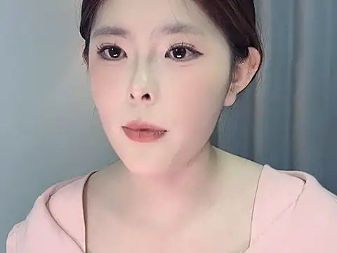 cherry-_herry: онлайн-секс-чат