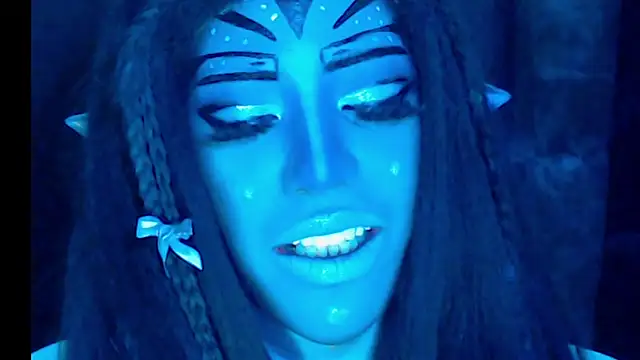 blue_aivee Webcam Show