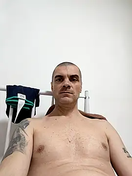 Chat +18 de DOMINATOR_SIR-MASTER ao vivo