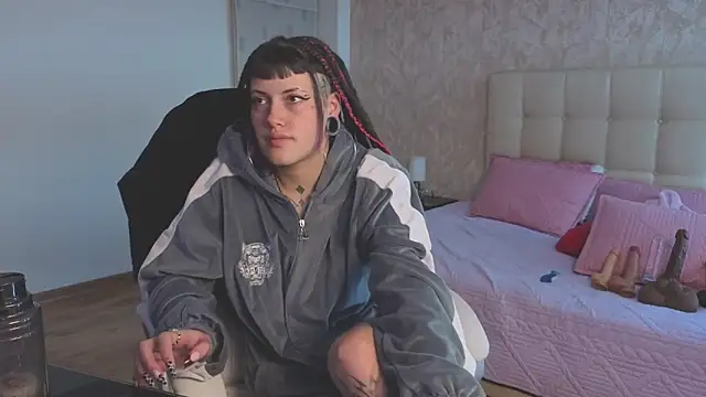 _sharlotte777 现场XXX聊天