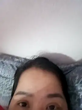 Candyy-babyy 网络视讯表演