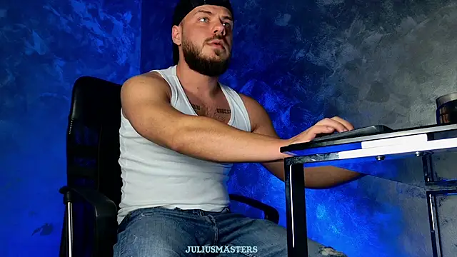 juliusmasters Adlı Modelin Canlı XXX Sohbeti