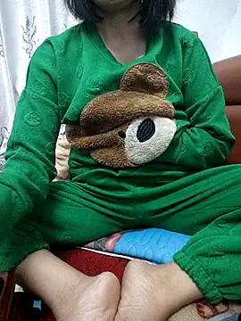 Chatroom XXX en direct de Haralushiaaa