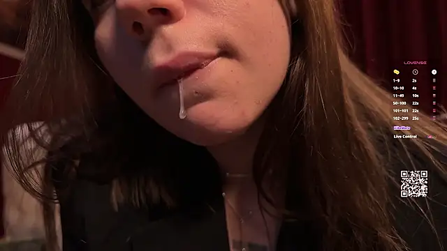 Chatroom XXX en direct de thewetmuse