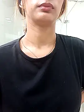 anny_tayloor's Live XXX Chat