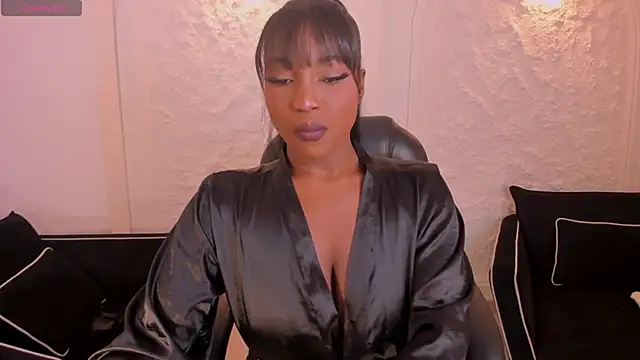 SavannahStorm Live XXX-Chat