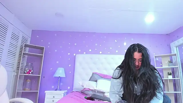 Онлайн чат XXX scarlette_15_