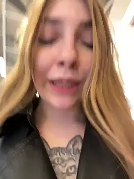 Sunny___Bunny's Live XXX Chat