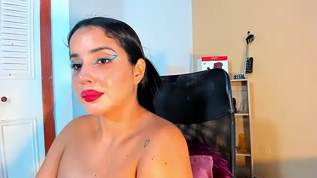 Violetta_0 – Naživo XXX chat